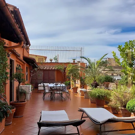 Treasurerome Spanish Steps Penthouse Рим