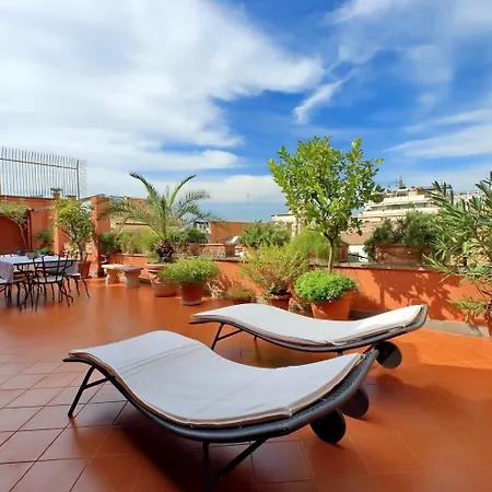 Treasurerome Spanish Steps Penthouse Рим