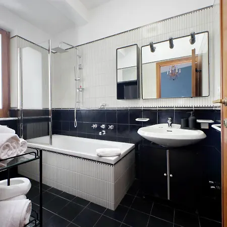 Treasurerome Spanish Steps Penthouse 公寓 *