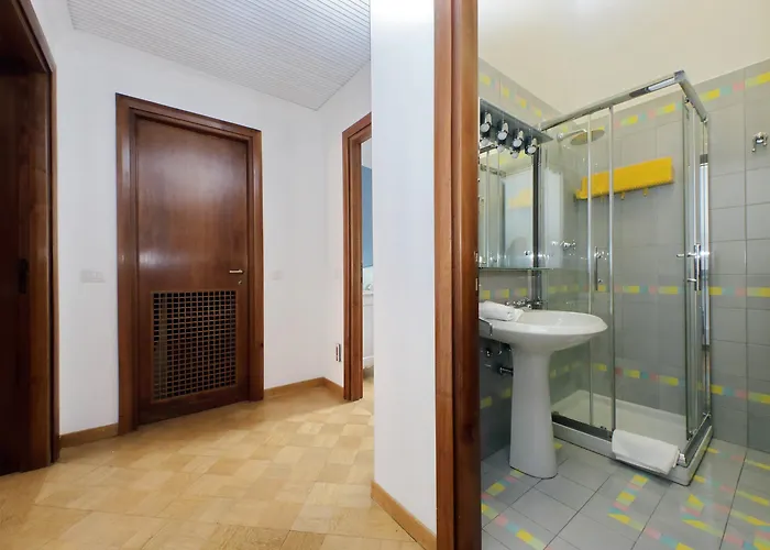 Lägenhet Treasurerome Spanish Steps Penthouse *