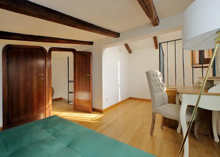 Treasurerome Spanish Steps Penthouse Lägenhet *